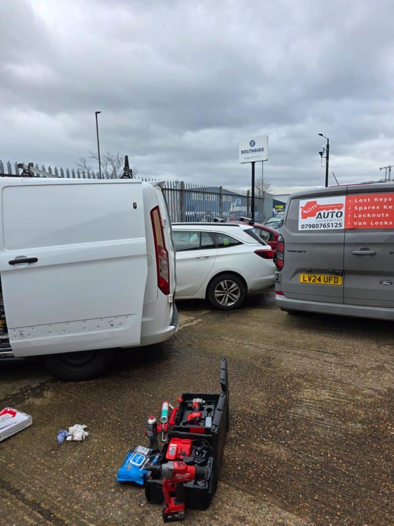 city auto locksmith van fitting hook locks on van in abbey wood se2